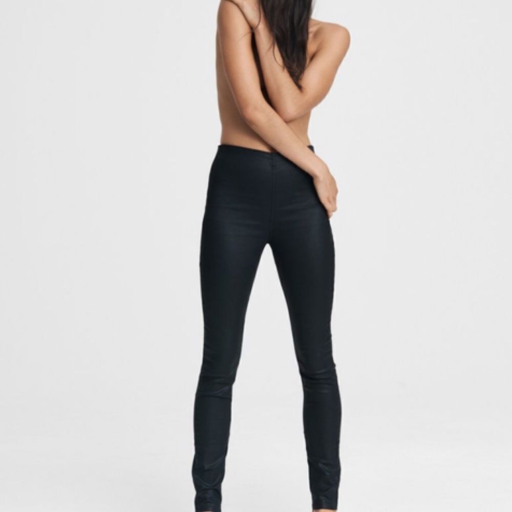 NWT Rag & Bone Nina High-Rise Pull On - Coated Dark Denim - Picture 3 of 3